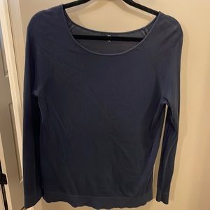 Gap Women’s Long Sleeve Lightweight Sweater